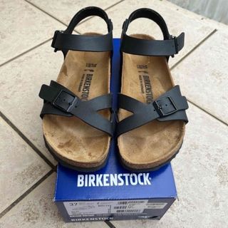 ビルケンシュトック(BIRKENSTOCK)のマリモ様専用　ビルケンシュトックRio 37 黒(サンダル)