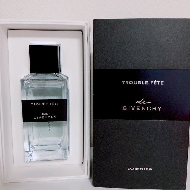 GIVENCHY(ジバンシィ)のジバンシイ トロブルフェット 香水 コスメ/美容の香水(ユニセックス)の商品写真