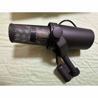 SHURE 単一指向性ダイナミック型マイクロホン SM7B マイクの通販 by 雛