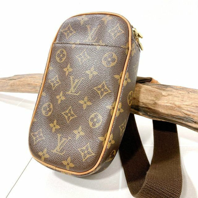 LOUIS VUITTON(ルイヴィトン)の美品！ ルイヴィトン ポシェットガンジュ ボディバッグ モノグラム メンズのバッグ(ボディーバッグ)の商品写真