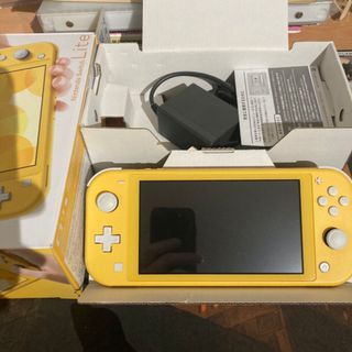 ニンテンドースイッチ(Nintendo Switch)の【スイカゲーム】Nintendo Switch Lite スイッチライト(携帯用ゲーム機本体)