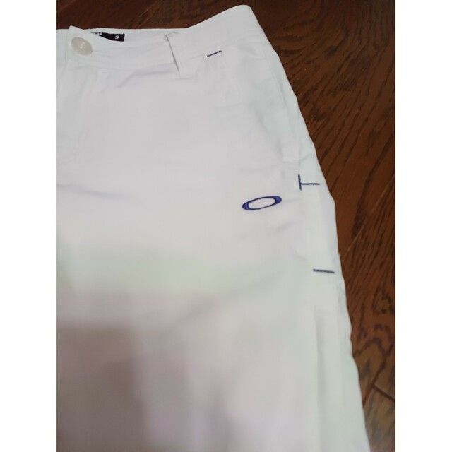 Oakley - オークリーストレートパンツホワイトの通販 by mako's shop