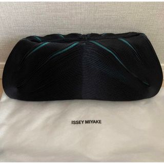 イッセイミヤケ(ISSEY MIYAKE)の新品未使用★ISSEY MIYAKE イッセイミヤケ  バッグ(ショルダーバッグ)