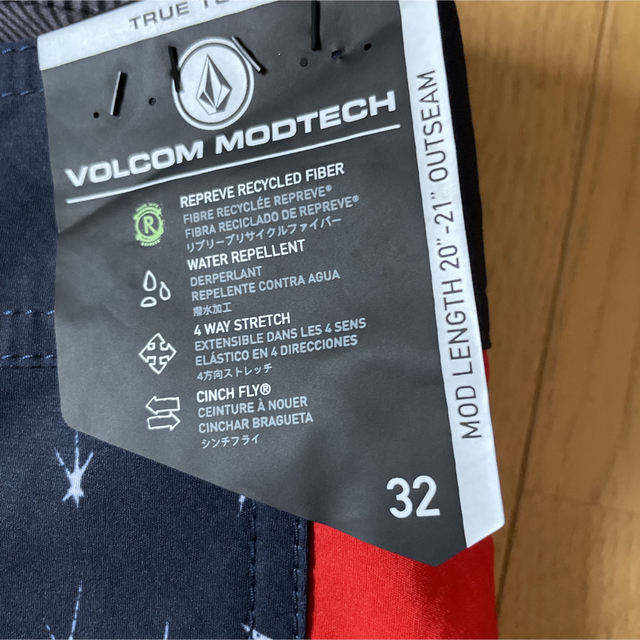 volcom(ボルコム)のボルコム VOLCOM メンズ ボード ショーツ サーフ トランクス 32インチ スポーツ/アウトドアのスポーツ/アウトドア その他(サーフィン)の商品写真