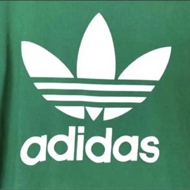 adidas(アディダス)のadidas オリジナル ロゴT半袖 グリーン M 【美品】 レディースのトップス(Tシャツ(半袖/袖なし))の商品写真