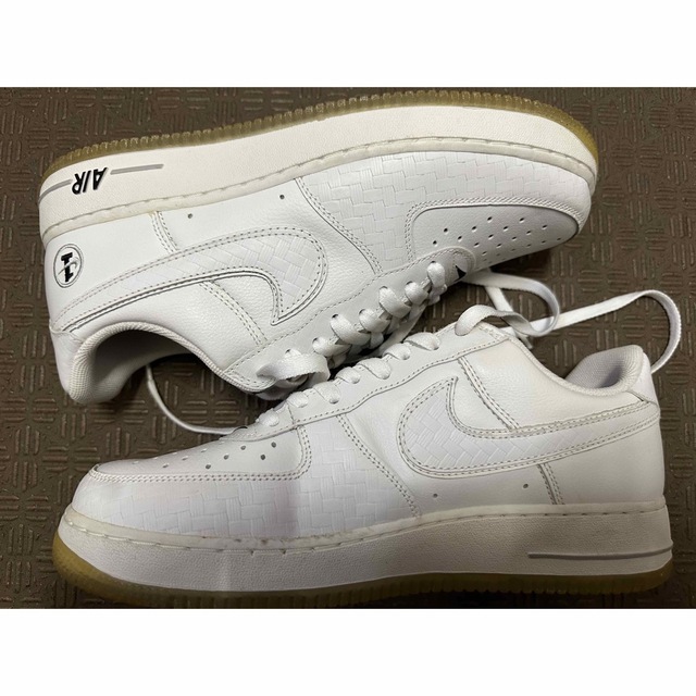 NIKE(ナイキ)の2005 NIKE AIR FORCE 1 LOW CHOSEN 1 US9.5 メンズの靴/シューズ(スニーカー)の商品写真