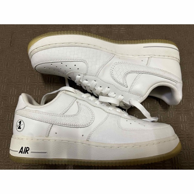 NIKE(ナイキ)の2005 NIKE AIR FORCE 1 LOW CHOSEN 1 US9.5 メンズの靴/シューズ(スニーカー)の商品写真