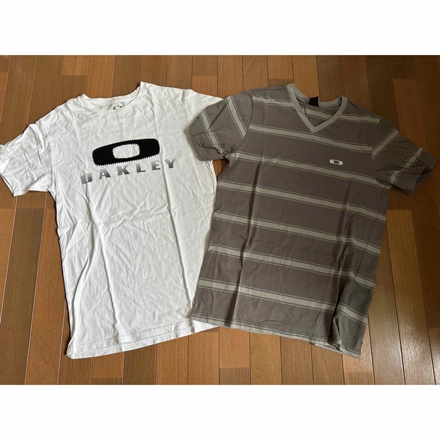 Oakley(オークリー)のオークリー　OAKLEY Tシャツ　Sサイズ　2枚組 セット メンズのトップス(Tシャツ/カットソー(半袖/袖なし))の商品写真