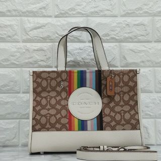 コーチ(COACH)のCOACH コーチ トートバッグ レインボー ストライプ デンプシー 新作(トートバッグ)