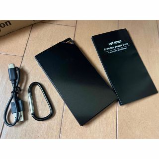 TNTOR  モバイルバッテリー　薄型　10000mAh(バッテリー/充電器)