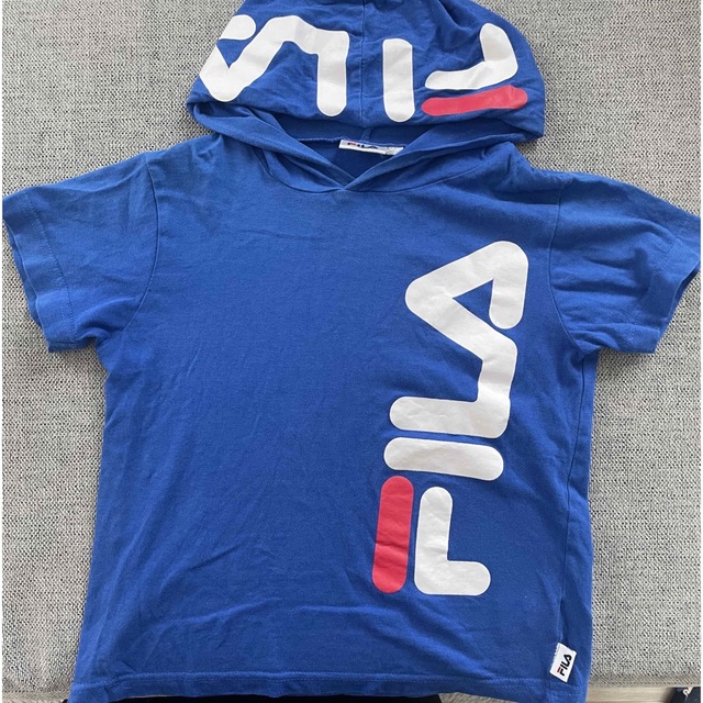 FILA(フィラ)のFILA フード付きTシャツ キッズ/ベビー/マタニティのキッズ服男の子用(90cm~)(Tシャツ/カットソー)の商品写真