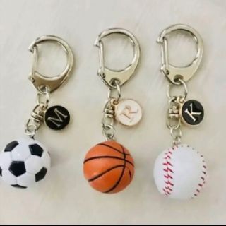 スポーツボールイニシャル付きキーホルダー(記念品/関連グッズ)