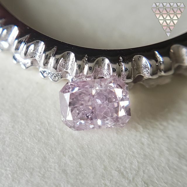 0.204 ct FANCY LIGHT PURPLE PINK ダイヤモンド レディースのアクセサリー(リング(指輪))の商品写真