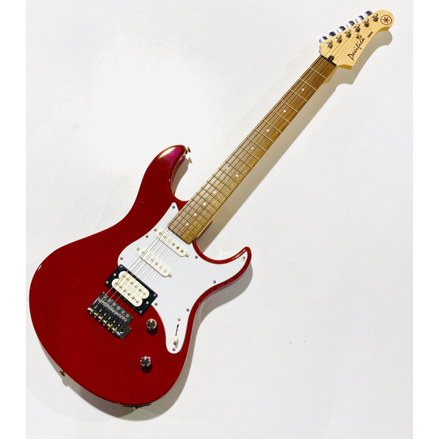 ヤマハ(ヤマハ)のYAMAHA PACIFICA パシフィカ PAC112V ヤマハ エレキギター 楽器のギター(エレキギター)の商品写真