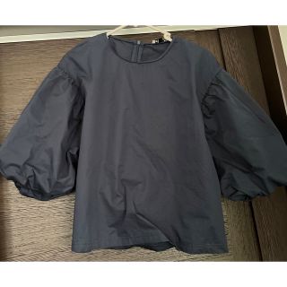 ザラ(ZARA)の【ZARA TRF】パフスリーブ　ブラウス　ネイビー(シャツ/ブラウス(長袖/七分))