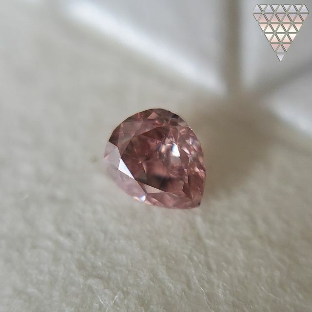 0.06 ct FANCY PINK 天然 ダイヤモンドマーキス