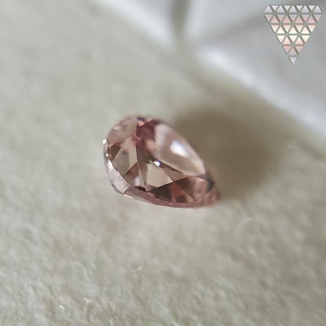 0.06 ct FANCY PINK 天然 ダイヤモンドマーキス