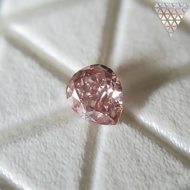 0.06 ct FANCY PINK 天然 ダイヤモンドマーキス