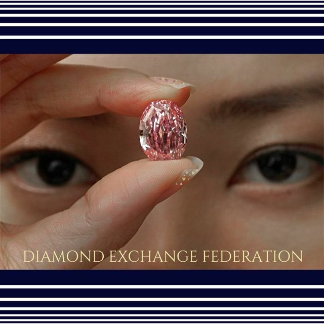 0.06 ct FANCY PINK 天然 ダイヤモンドマーキス