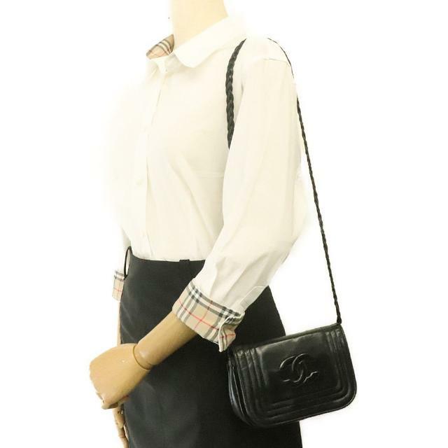 シャネル ミニショルダーバッグ ココマーク 中古 ブラック ラムスキン CHANEL 【中古】 | 肩掛け ポシェット かばん バック レディース  ファッション 黒 鞄 ハイブランド カバン ABランク