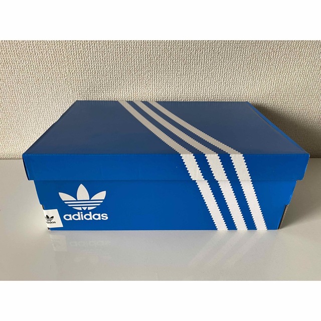 adidas(アディダス)のアディダス サンバ OG クラウド ホワイト/コア ブラック 新品　24cm メンズの靴/シューズ(スニーカー)の商品写真