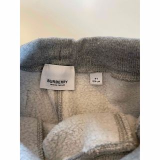 BURBERRY - BURBERRYチルドレン スウェットパンツ 正規品の通販 by