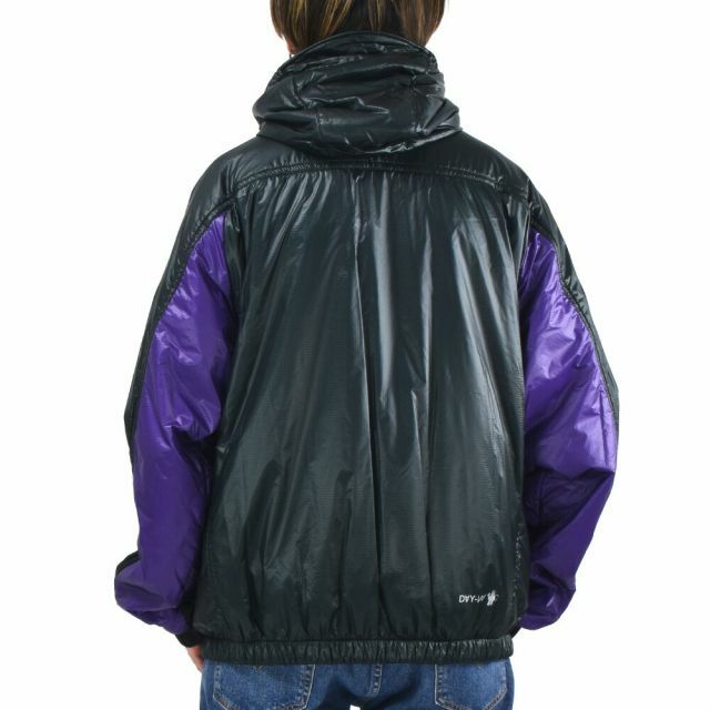 MONCLER(モンクレール)の【BLACK/PURPLE】モンクレール ダウンジャケット  メンズのジャケット/アウター(ダウンジャケット)の商品写真