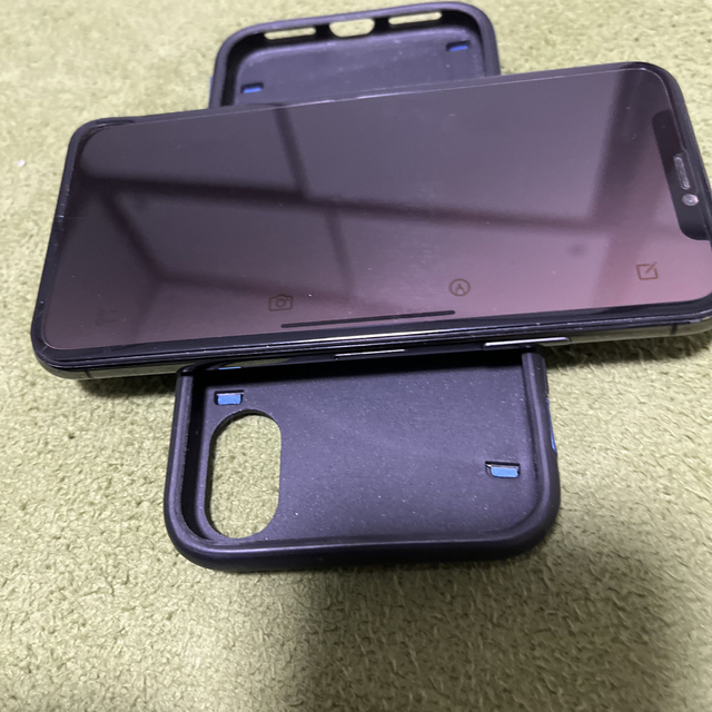 iPhone(アイフォーン)の★美品★iPhoneXS 256G SpaceGray 256GBSIMフリー スマホ/家電/カメラのスマートフォン/携帯電話(携帯電話本体)の商品写真