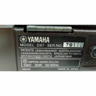 【訳アリ】YAMAHA ヤマハ DX7 デジタルシンセサイザー 内部電池新品