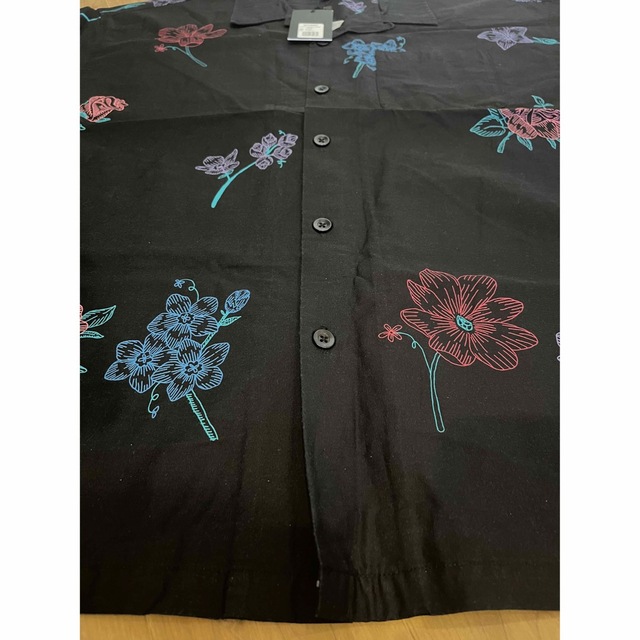 新品・未使用 Stussy Hand Drawn Flower Shirt