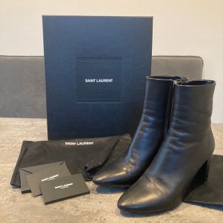 サンローラン　ショートブーツ　ブラック　YSL レザー(ブーツ)