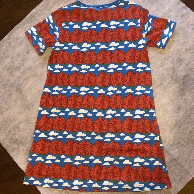 marimekko(マリメッコ)のキッズ　マリメッコ　ワンピース　110サイズ キッズ/ベビー/マタニティのキッズ服女の子用(90cm~)(ワンピース)の商品写真