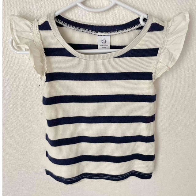 babyGAP(ベビーギャップ)のベビーギャップ　シャツ　二点セット　GAP キッズ/ベビー/マタニティのキッズ服女の子用(90cm~)(Tシャツ/カットソー)の商品写真