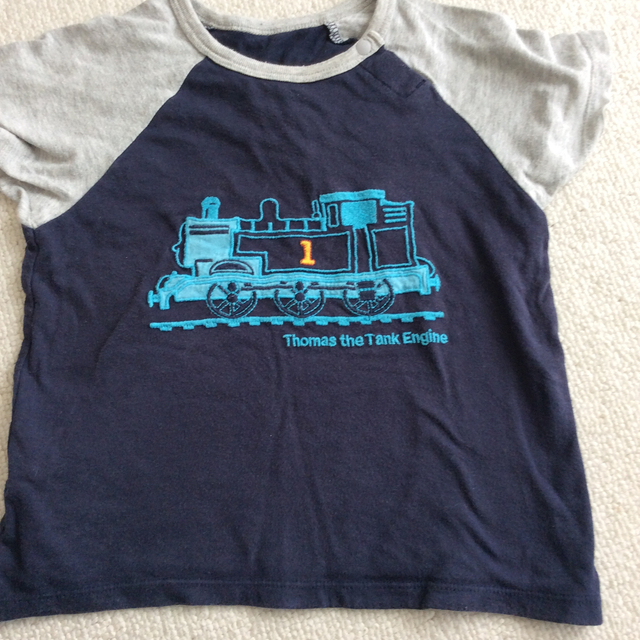 トーマス Ｔシャツ 90センチ 古着 キッズ/ベビー/マタニティのキッズ服男の子用(90cm~)(Tシャツ/カットソー)の商品写真