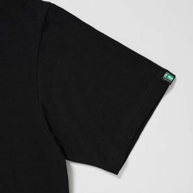 新品未使用 UNIQLO スーパ―マリオ Tシャツ Mサイズ