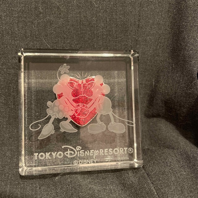 Disney(ディズニー)のガラスインテリア エンタメ/ホビーの美術品/アンティーク(ガラス)の商品写真