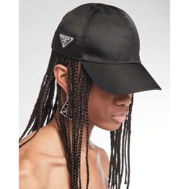 ■送料無料■新作‼︎プラダ PRADA ナイロンBLACK cap 期間限定！！約14cmつばの長さ