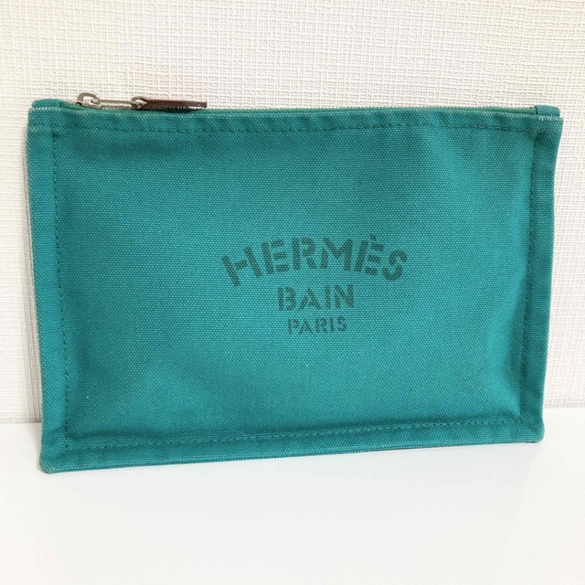 レディースHERMES エルメス キャンバス フラット ポーチ グリーン 緑 シルバー金具