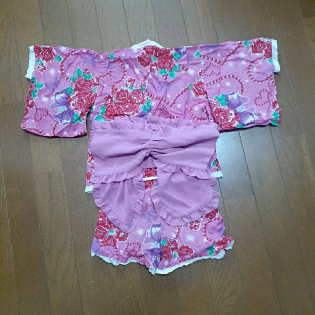 AEON(イオン)の薔薇柄甚平　浴衣　95cm キッズ/ベビー/マタニティのキッズ服女の子用(90cm~)(甚平/浴衣)の商品写真