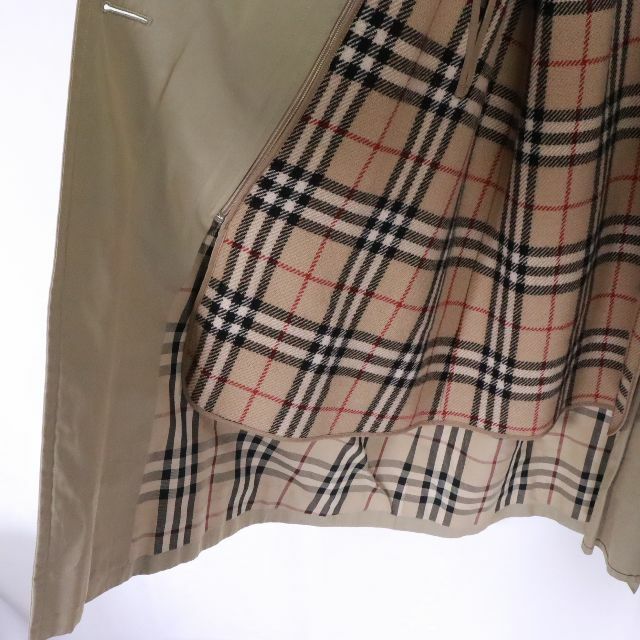 BURBERRY(バーバリー)のバーバリーロンドントレンチコートライナー付き(ベージュ) Burberry  レディースのジャケット/アウター(ロングコート)の商品写真