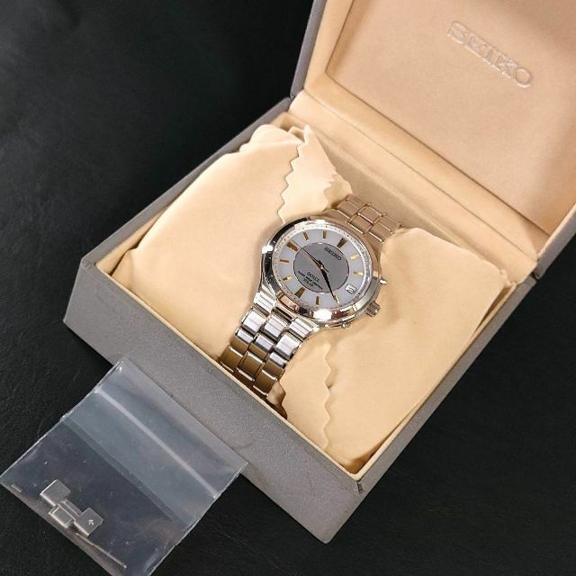 極美品【稼働品】SEIKO セイコードルチェ シェル文字盤 ゴールド ソーラー-