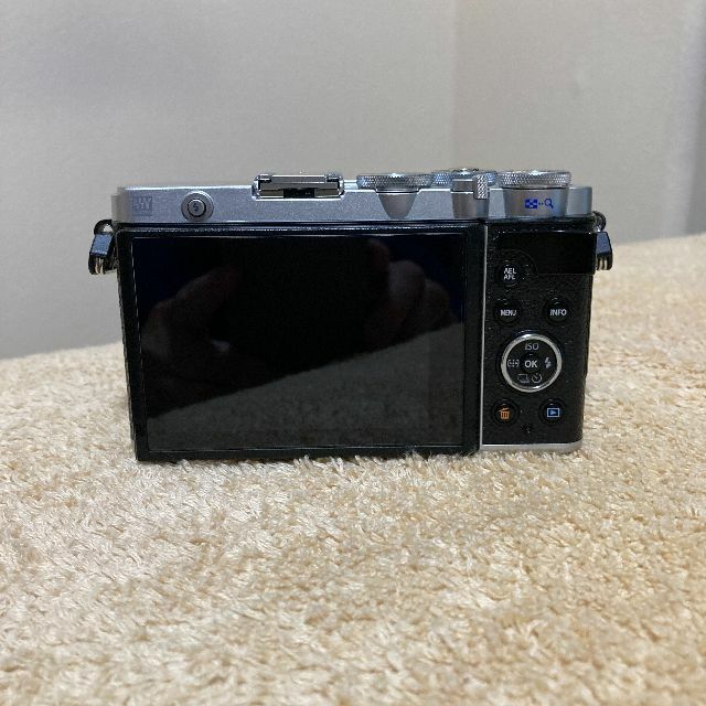 極美】OLYMPUS PEN E-P7レンズキット 極美】OLYMPUS PEN E-P7レンズキット
