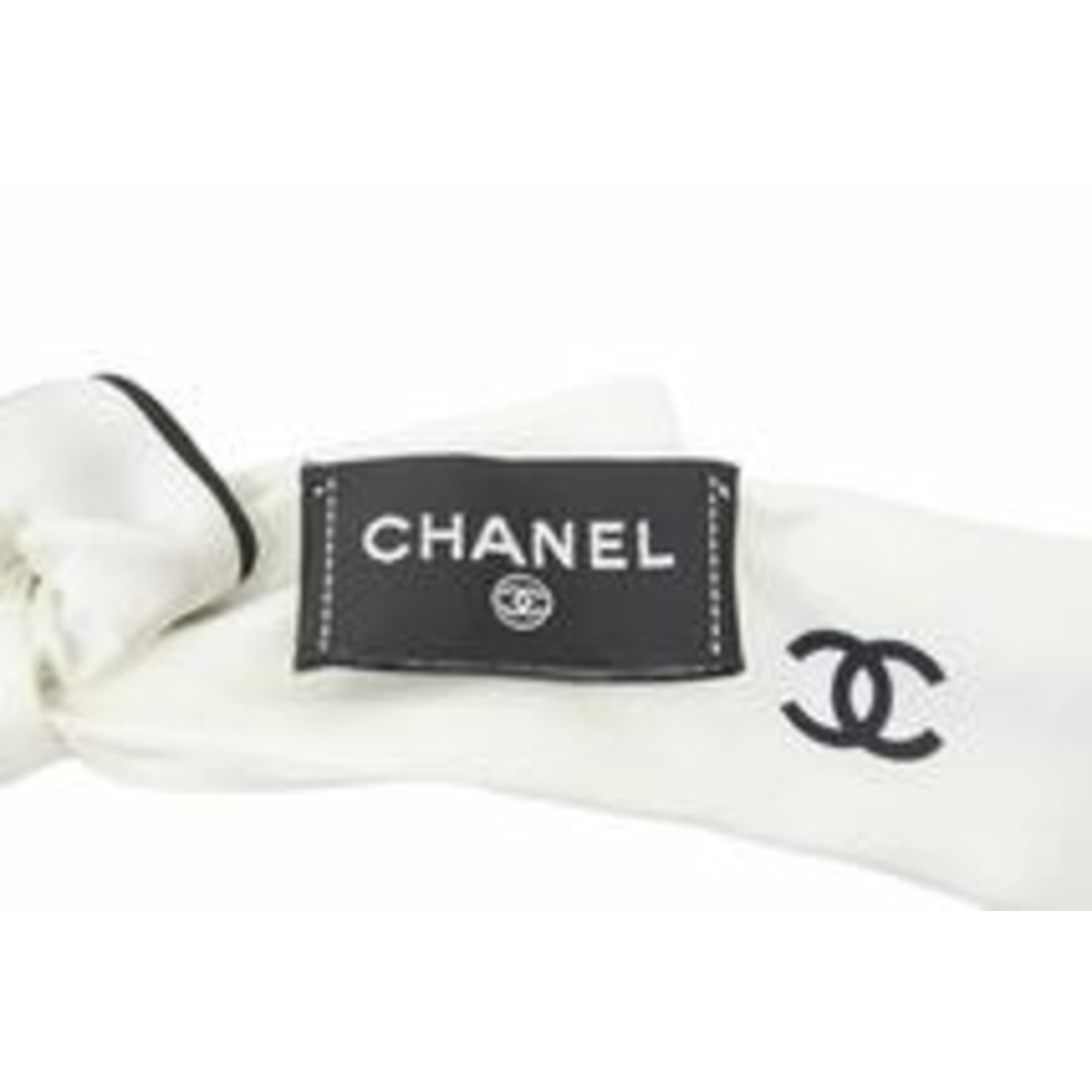 極美品 CHANEL シャネル ロゴ シュシュ 23P ヘアアクセサリーファッション雑貨 小物 リボン  50493