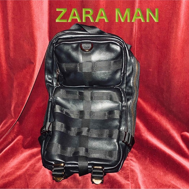 ZARA(ザラ)の大型 ZARA MAN ワンショルダーバッグ メンズのバッグ(ショルダーバッグ)の商品写真