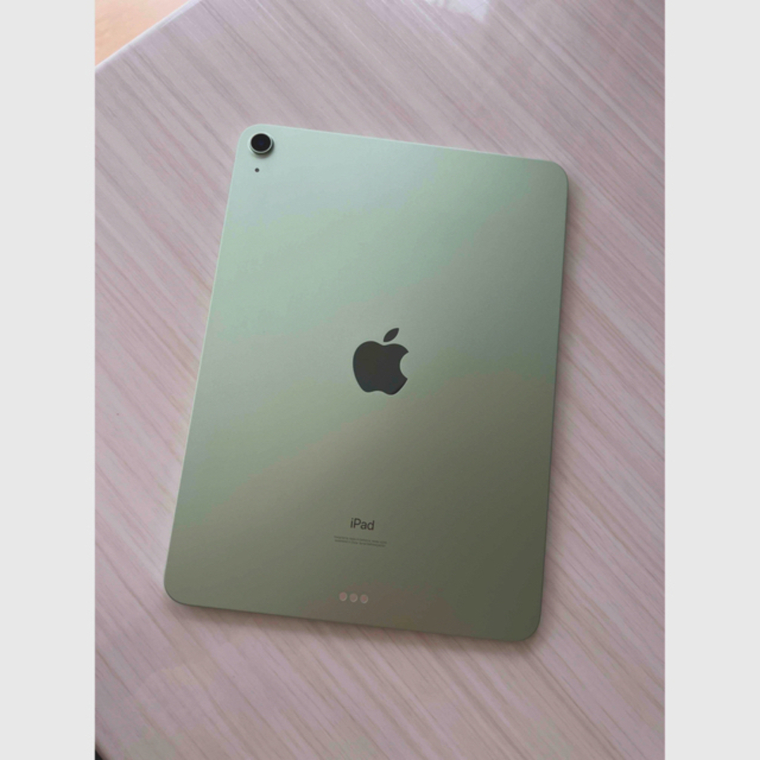 Apple(アップル)のiPad Air 10.9インチ 第4世代 wifi 256GB グリーン スマホ/家電/カメラのPC/タブレット(タブレット)の商品写真