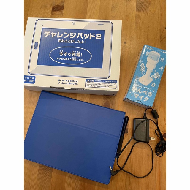 Benesse(ベネッセ)の1回使用　こどもちゃれんじ　チャレンジパッド　本体　カバー スマホ/家電/カメラのPC/タブレット(タブレット)の商品写真