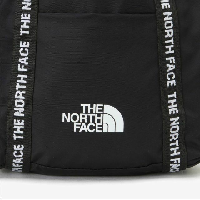 THE NORTH FACE(ザノースフェイス)の★セール★ノースフェイス 韓国限定ホワイトレーベル W MULTI PACK 黒 レディースのバッグ(リュック/バックパック)の商品写真