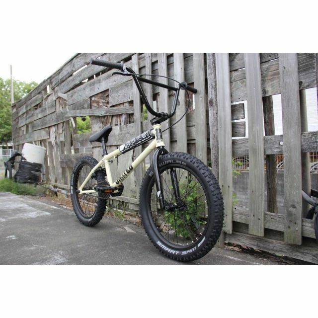 BMX ストリートUNITED MOTOCROSS DIRTタイヤ付き SANDの通販 by ATRO's