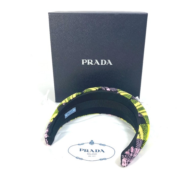 PRADA - プラダ PRADA トライアングルロゴ 三角ロゴ プレート パイル ...