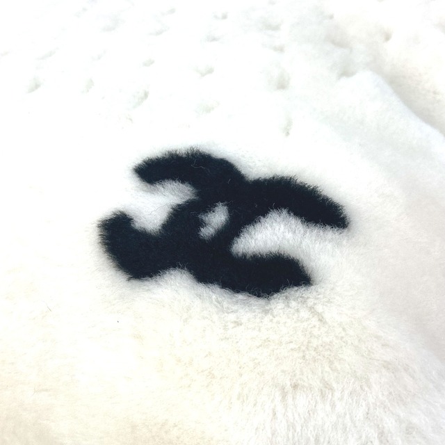 シャネル CHANEL CC ココマーク ノベルティ 非売品 G22 ピロー インテリア 枕 クッション カシミヤ ホワイト 未使用 3